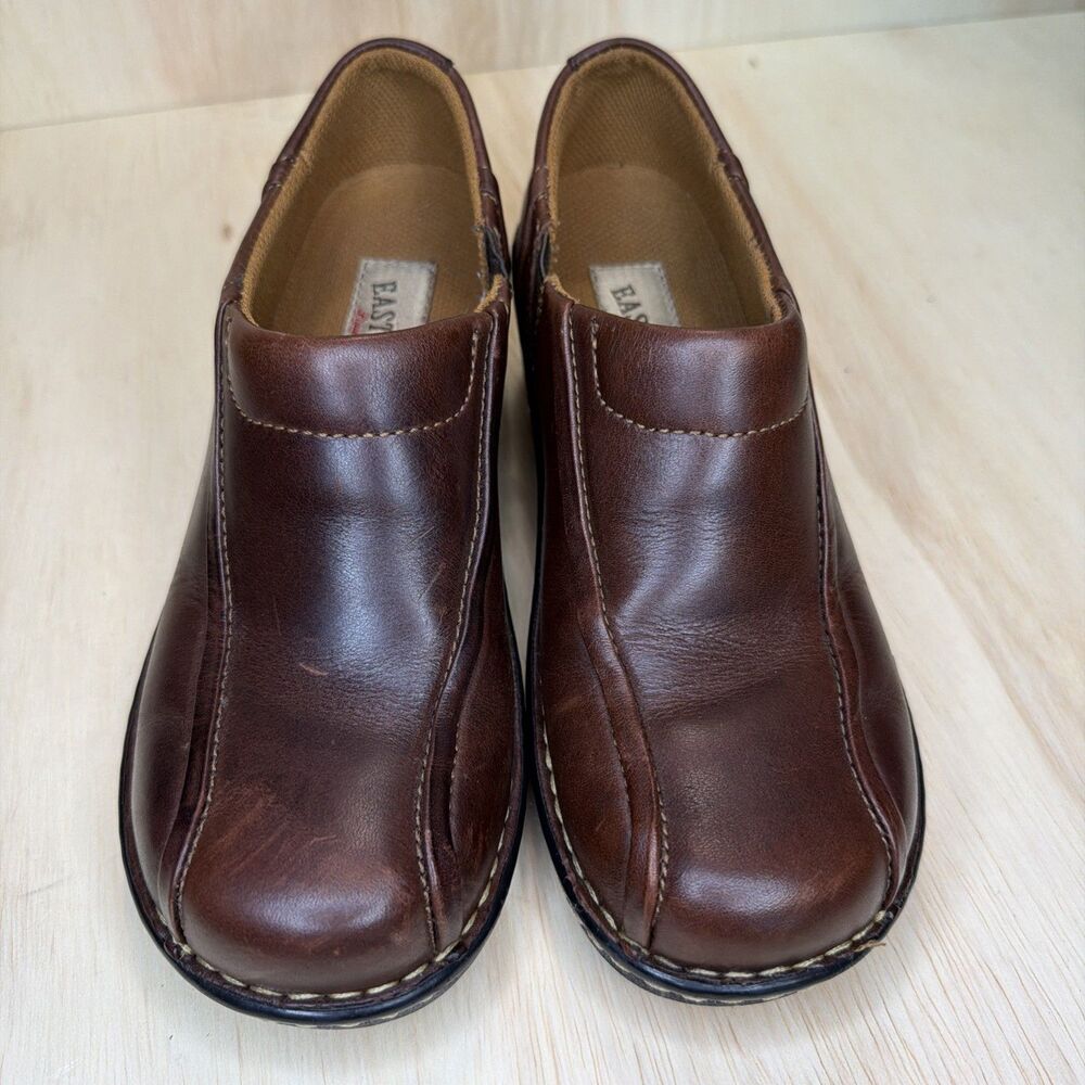 Eastland Women’s Tracie slip on Brown Leather Loafer Sz 8